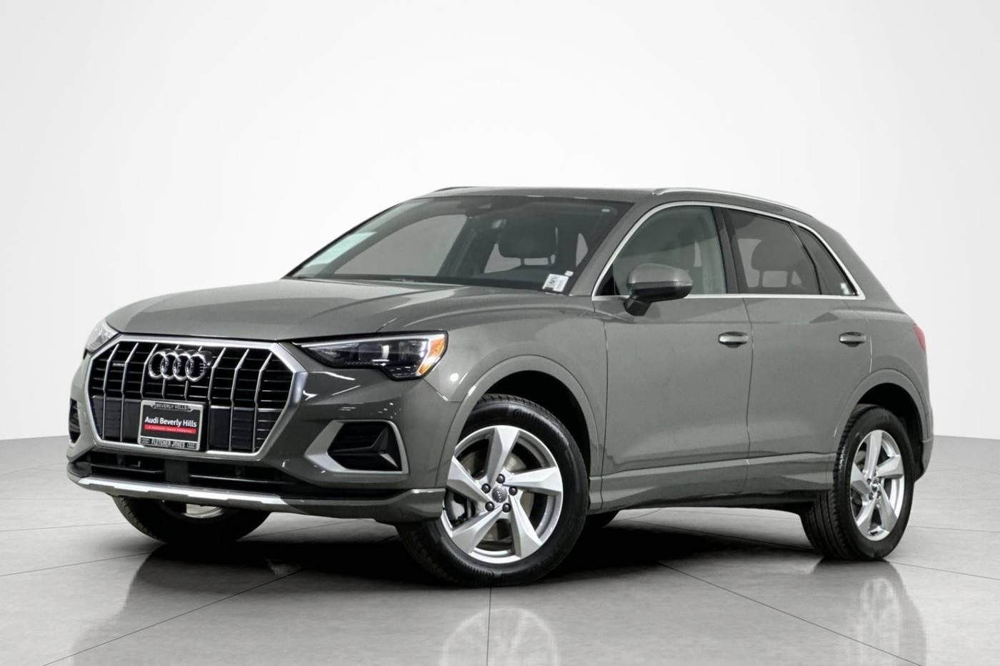 2020 Audi Q3 Premium — SUV — 19,193 mi — Beverly Hills, CA