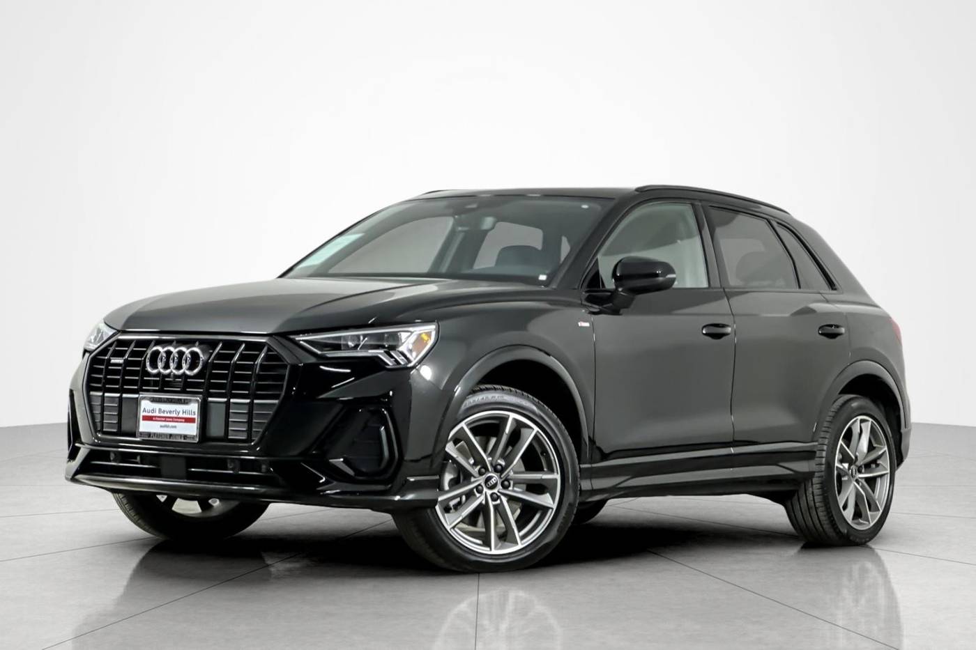 2024 Audi Q3 S line Premium Plus — SUV — 5,179 mi — Beverly Hills, CA
