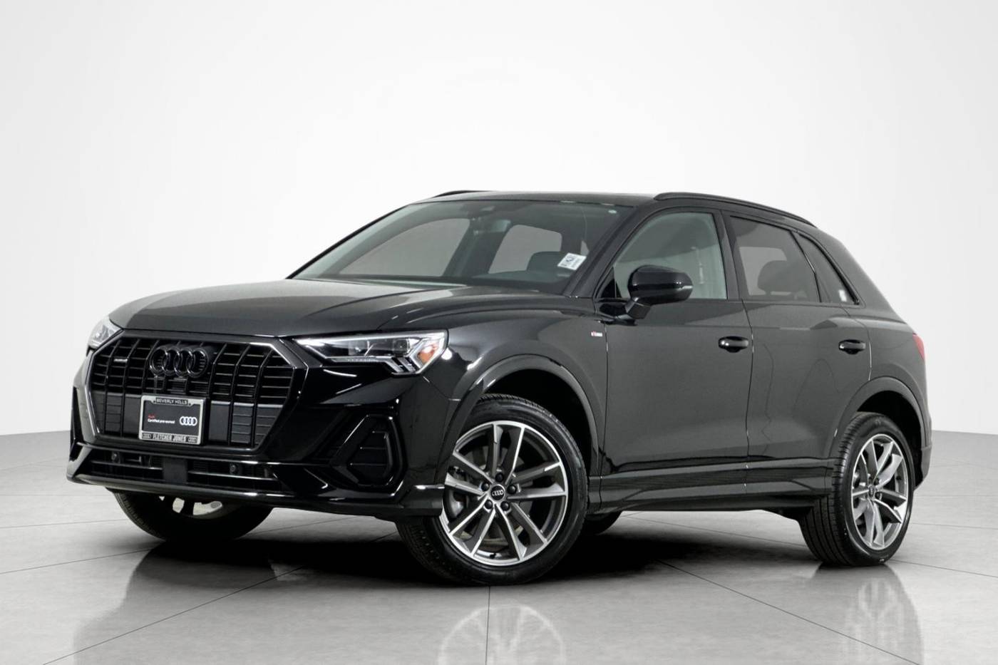 2024 Audi Q3 S line Premium — SUV — 6,192 mi — Beverly Hills, CA