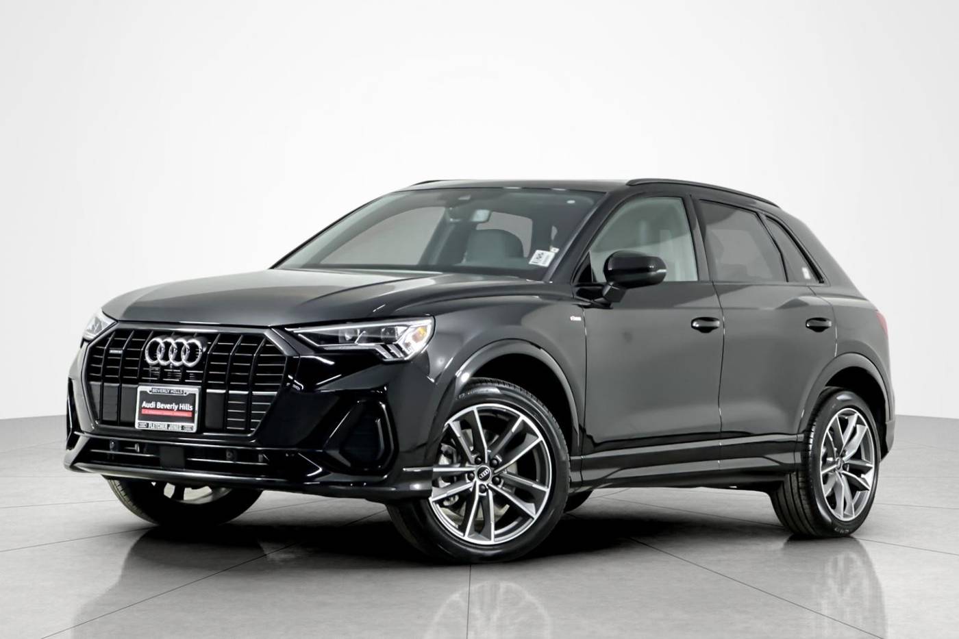 2024 Audi Q3 S line Premium Plus — SUV — 3,430 mi — Beverly Hills, CA