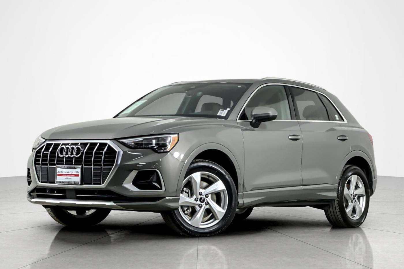 2022 Audi Q3 Premium — SUV — 28,740 mi — Beverly Hills, CA