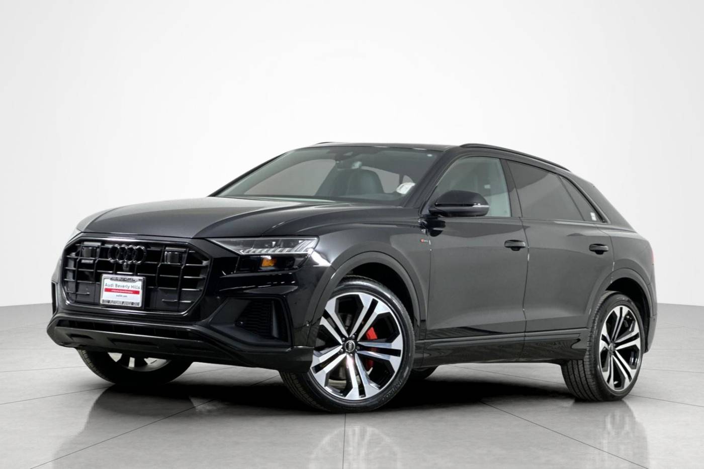 2022 Audi Q8 Premium Plus — SUV — 22,656 mi — Beverly Hills, CA