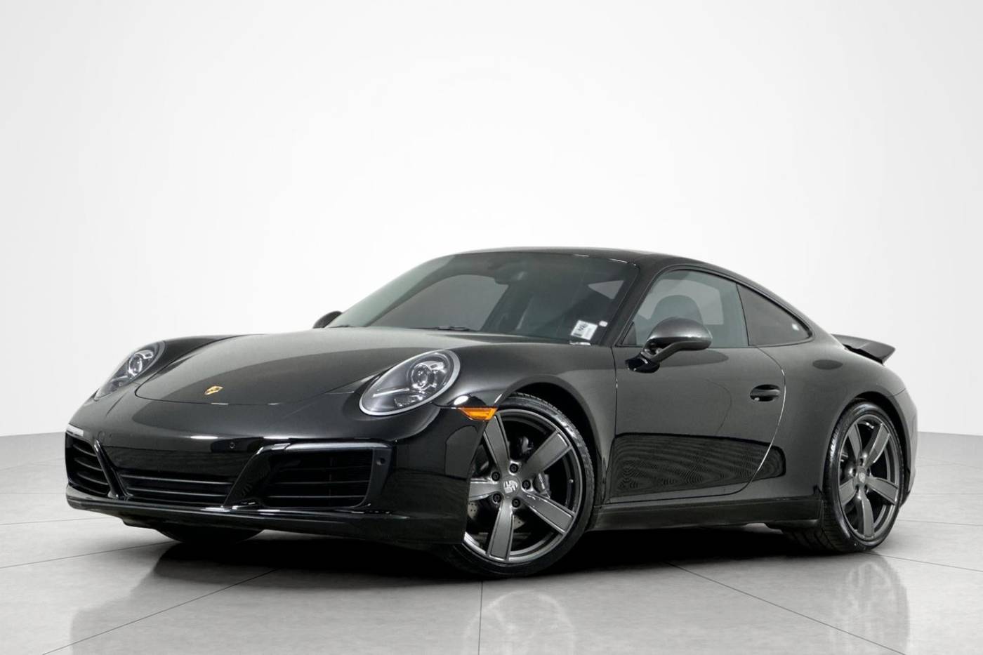 2019 Porsche 911 Carrera T — Coupe — 8,755 mi — Beverly Hills, CA