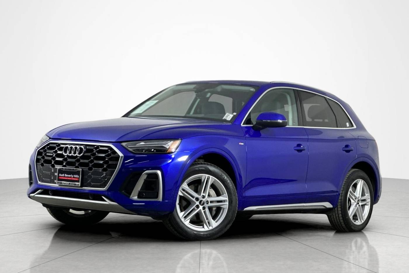 2022 Audi Q5 Plug-In Hybrid e Premium — SUV — 23,781 mi — Beverly Hills, CA