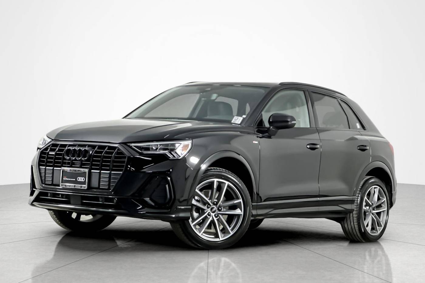 2024 Audi Q3 S line Premium — SUV — 5,837 mi — Beverly Hills, CA