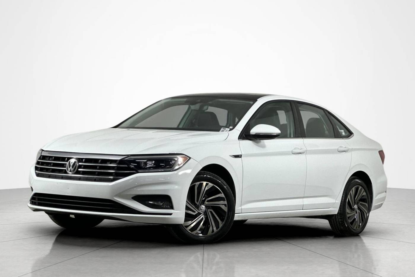 2019 Volkswagen Jetta SEL Premium — Sedan — 85,334 mi — Beverly Hills, CA