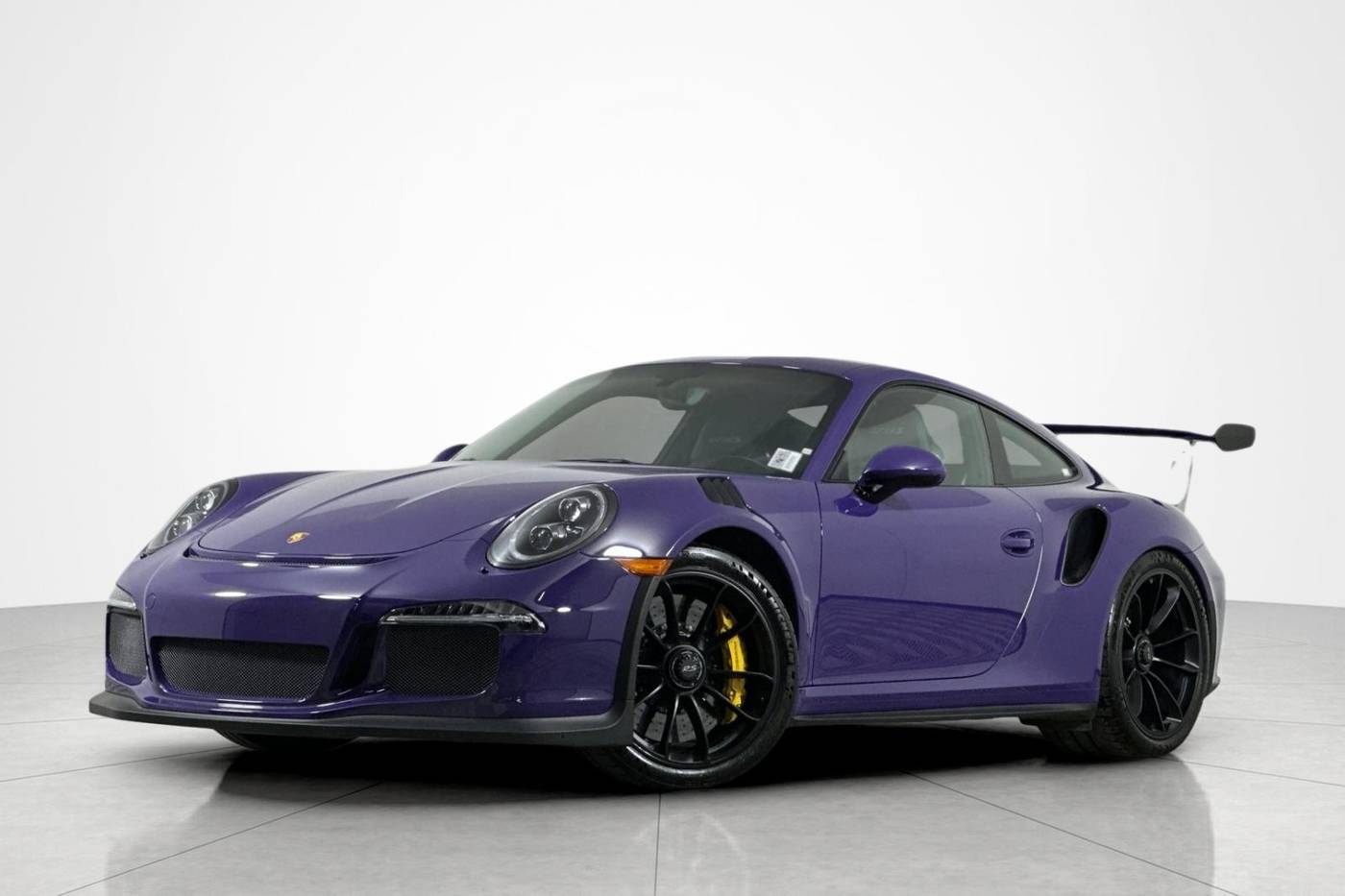 2016 Porsche 911 GT3 RS — Coupe — 3,891 mi — Beverly Hills, CA