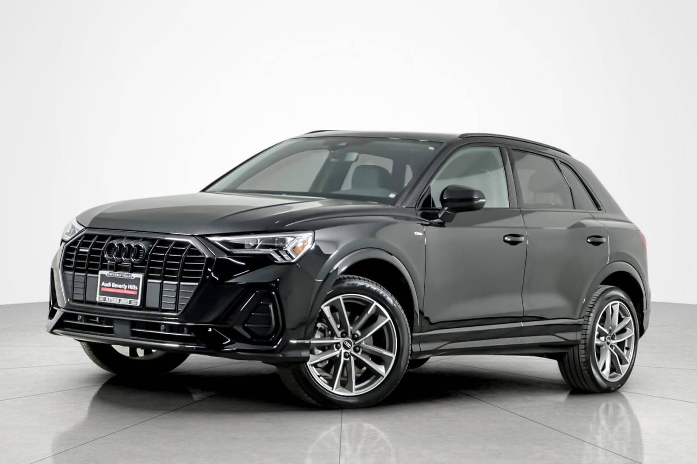 2025 Audi Q3 S line Premium — SUV — 6,515 mi — Beverly Hills, CA