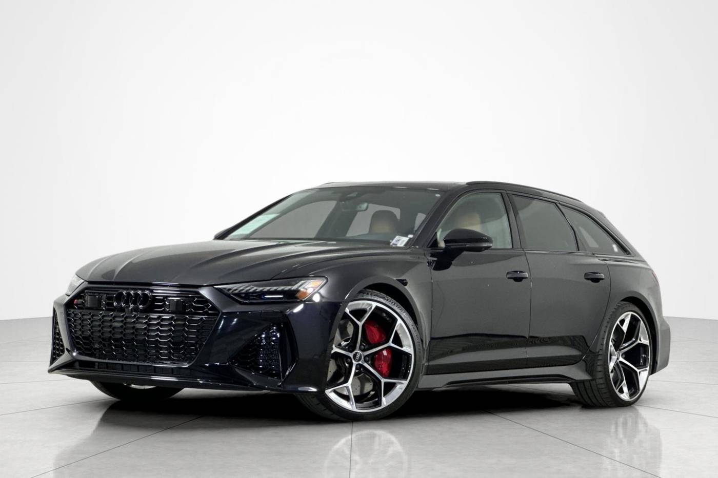 2024 Audi RS 6 Avant Performance — Wagon — 3,837 mi — Beverly Hills, CA