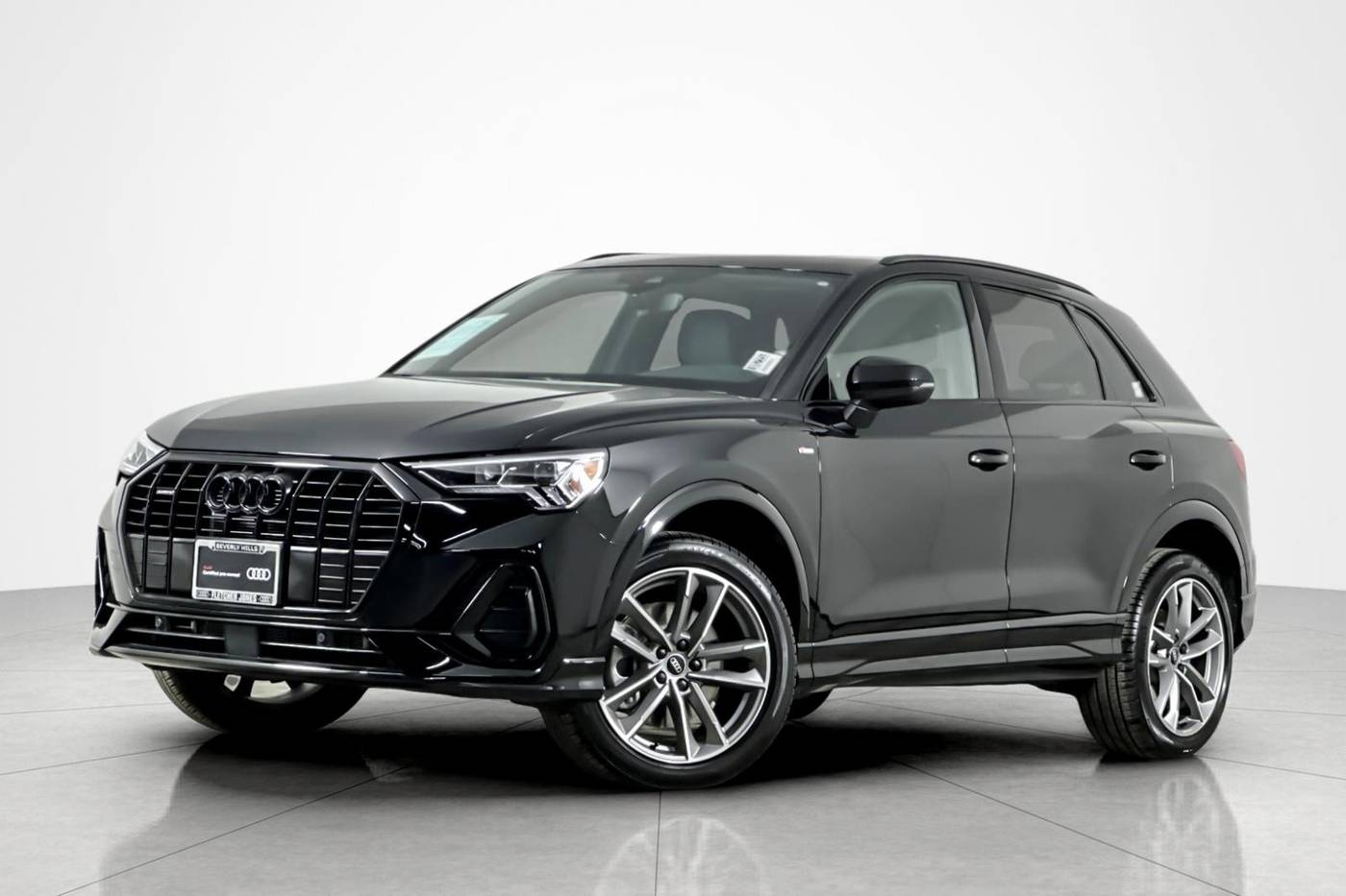 2024 Audi Q3 S line Premium — SUV — 4,103 mi — Beverly Hills, CA