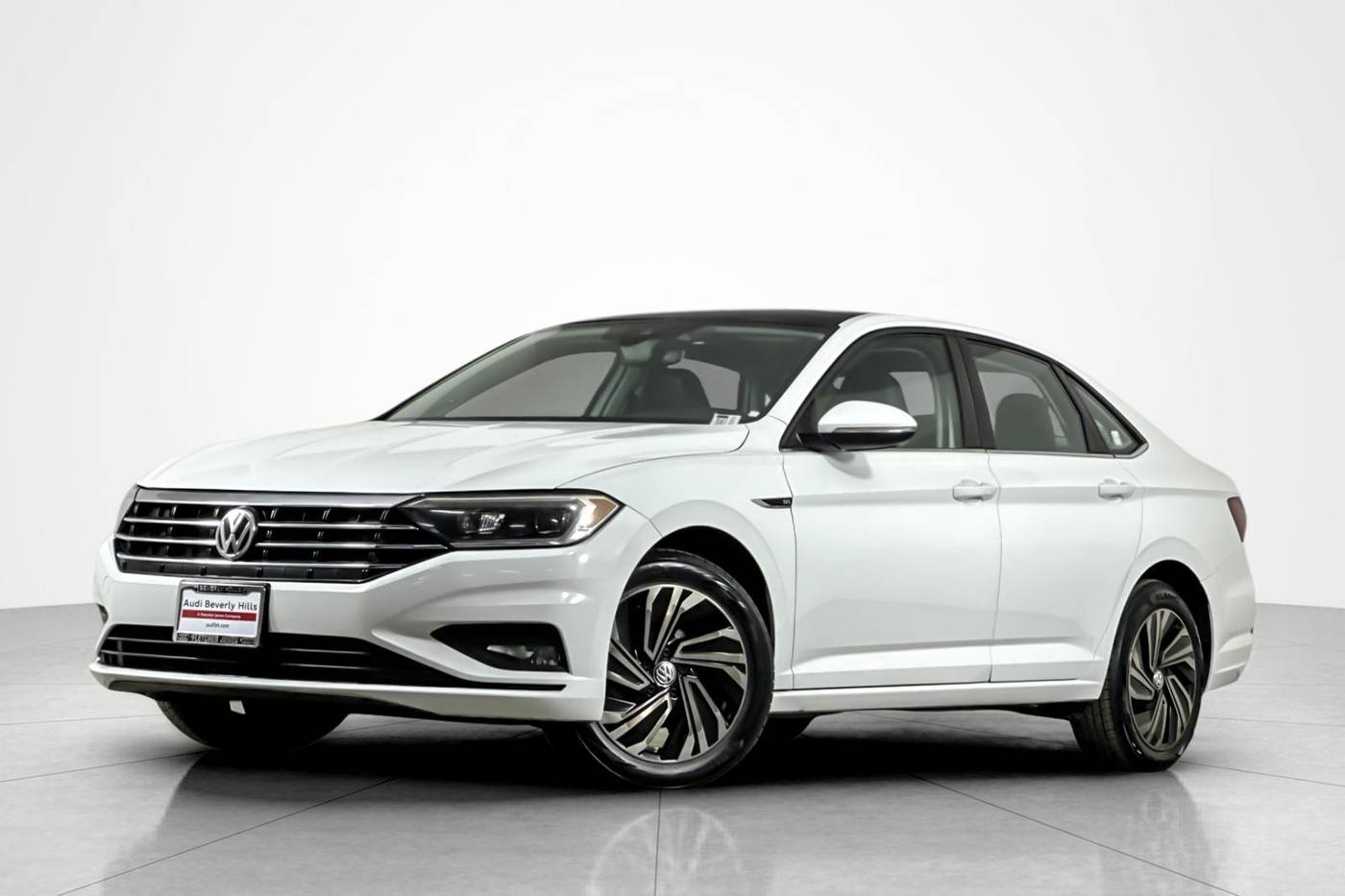 2019 Volkswagen Jetta SEL Premium — Sedan — 46,135 mi — Beverly Hills, CA