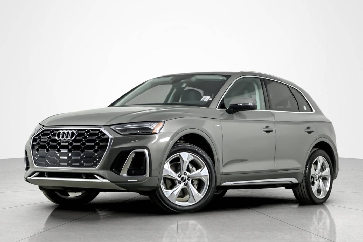 2023 Audi Q5 Premium Plus — SUV — 9,906 mi — Beverly Hills, CA