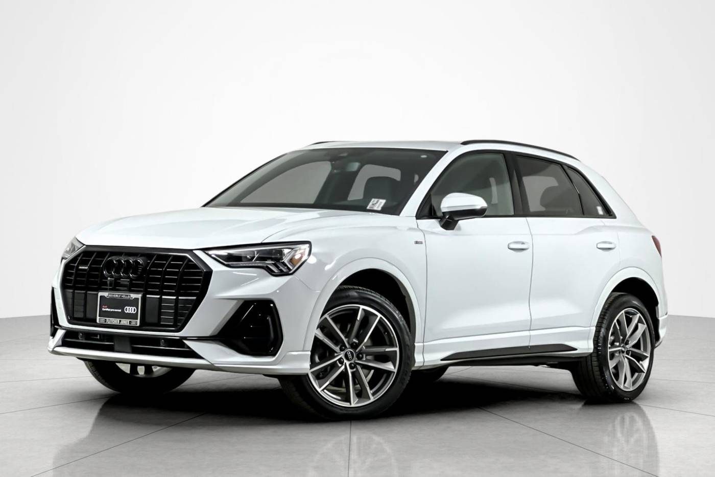 2025 Audi Q3 S line Premium — SUV — 4,855 mi — Beverly Hills, CA