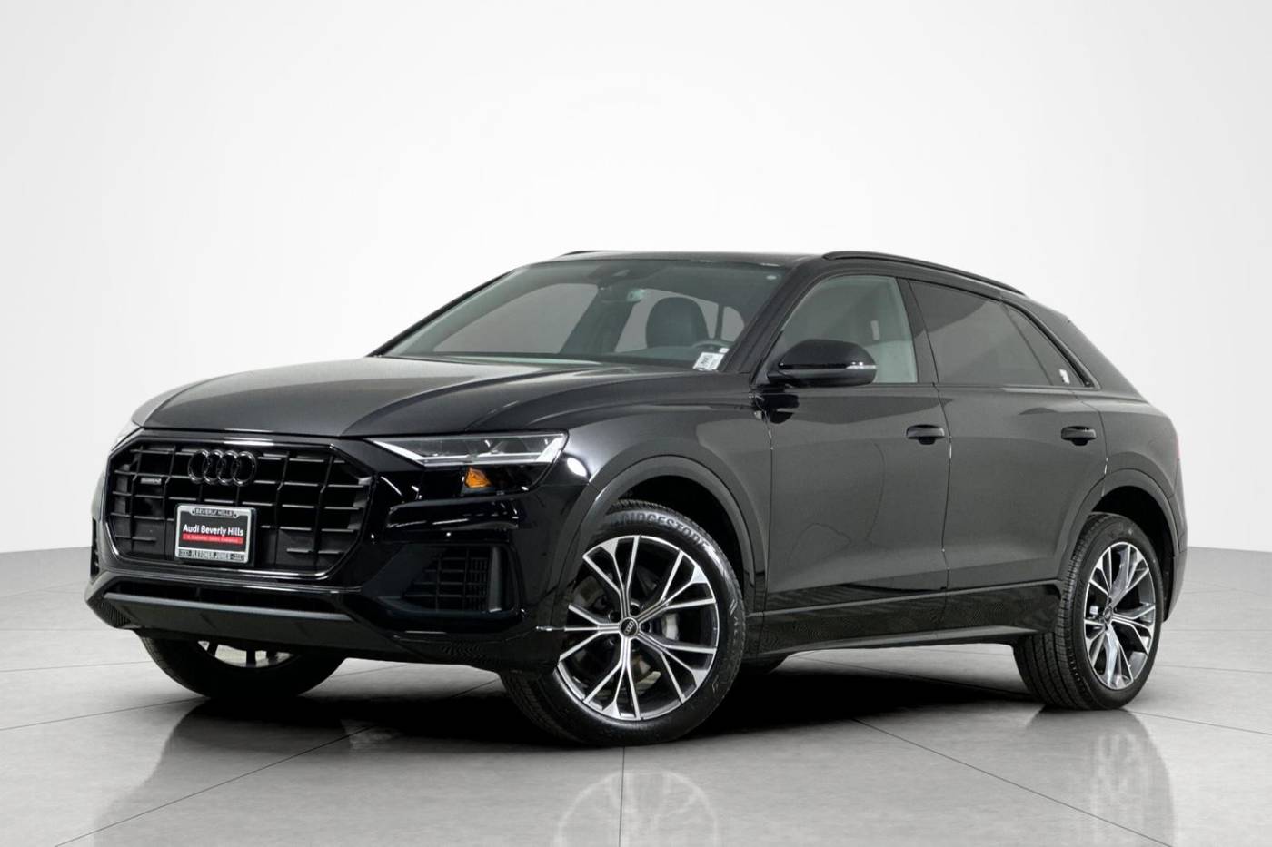 2022 Audi Q8 Premium — SUV — 18,068 mi — Beverly Hills, CA