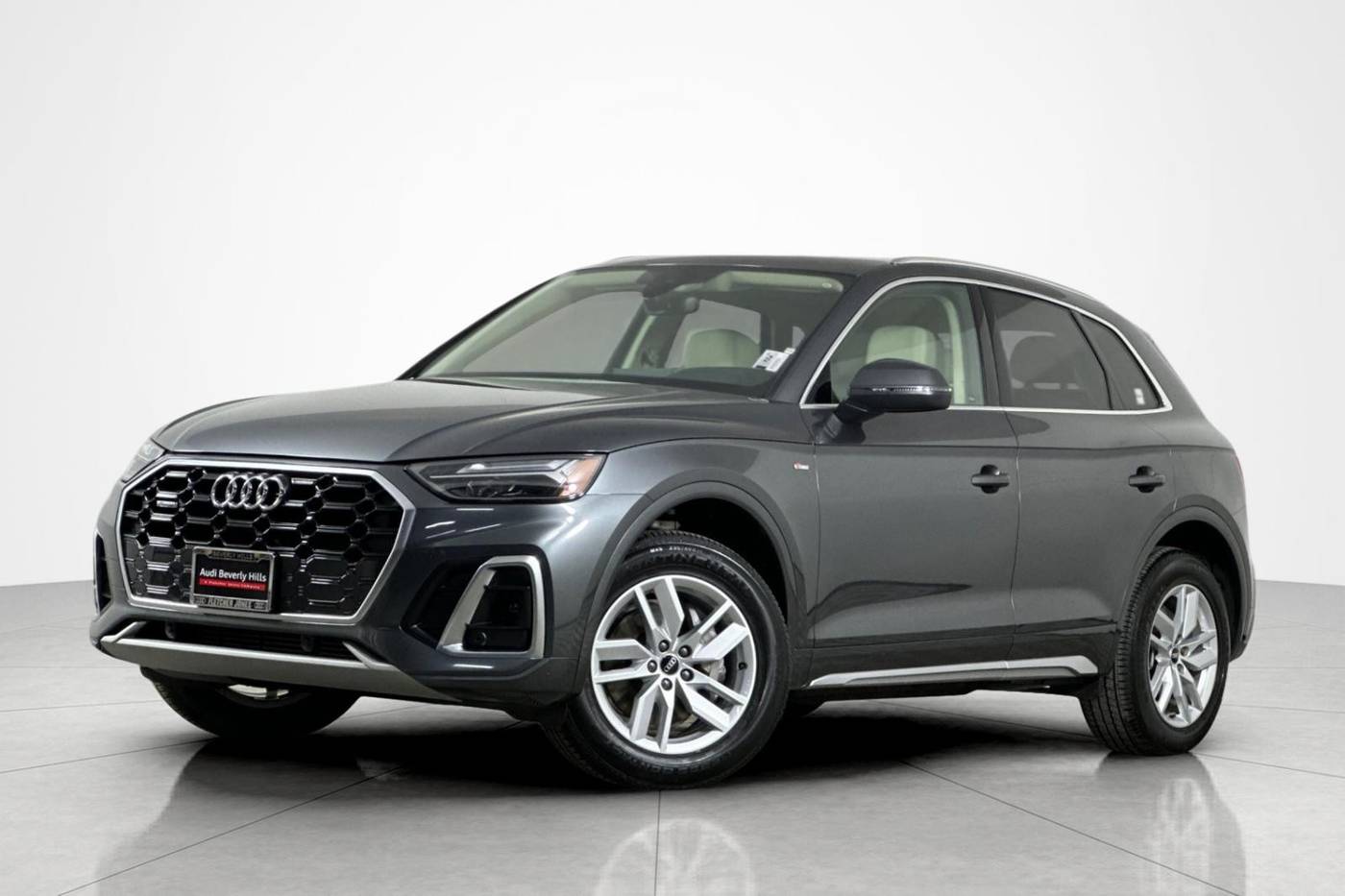 2022 Audi Q5 Premium — SUV — 18,348 mi — Beverly Hills, CA