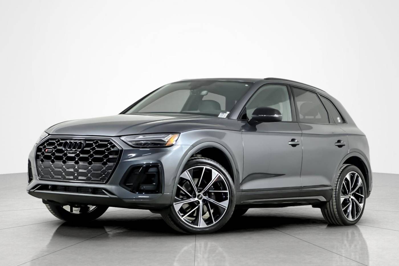2023 Audi SQ5 Premium Plus — SUV — 17,586 mi — Beverly Hills, CA