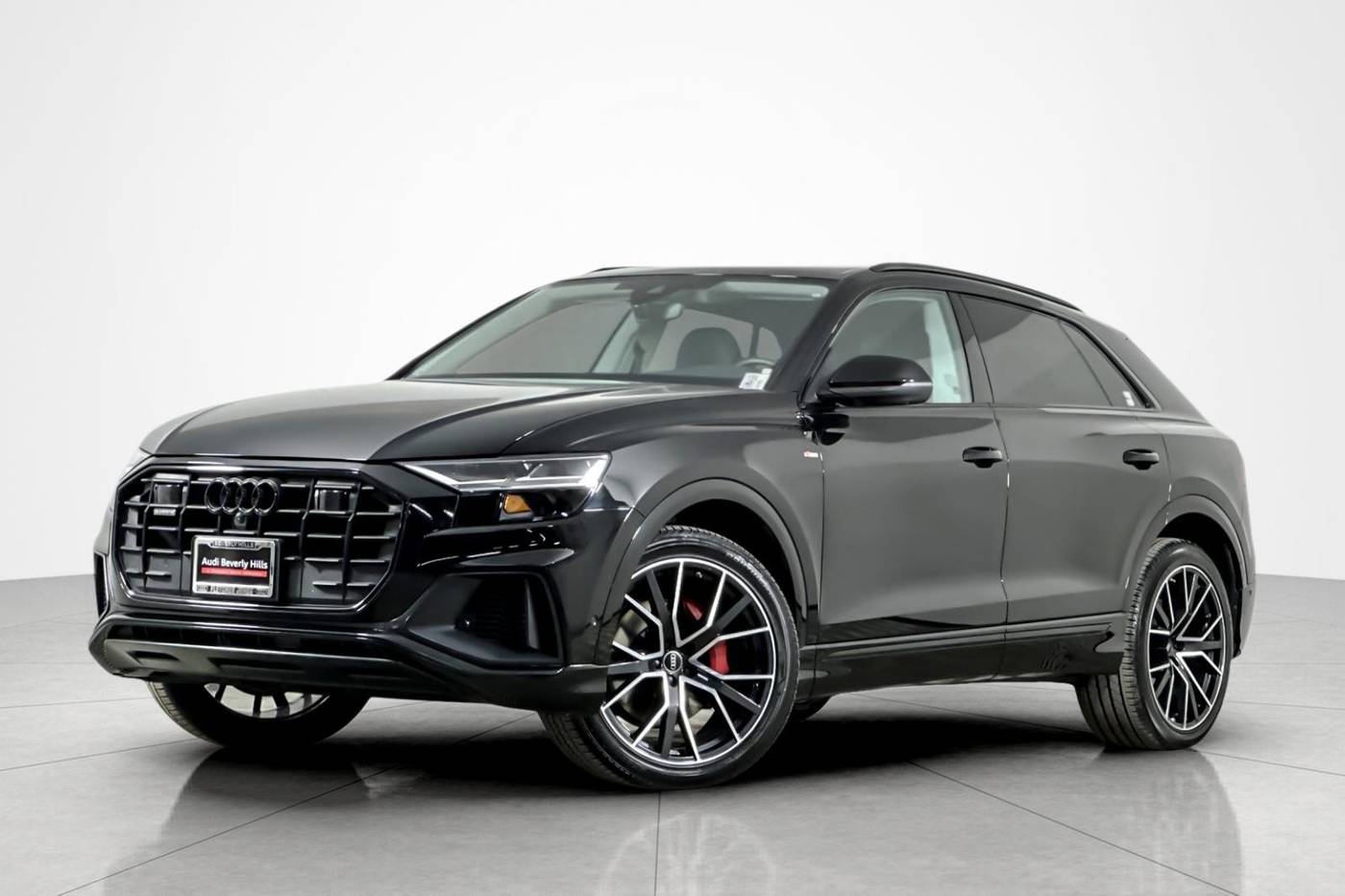 2022 Audi Q8 Premium Plus — SUV — 18,564 mi — Beverly Hills, CA