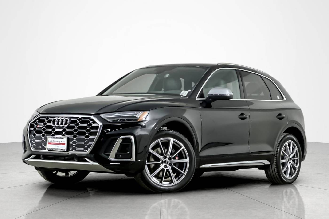 2023 Audi SQ5 Premium Plus — SUV — 10,001 mi — Beverly Hills, CA