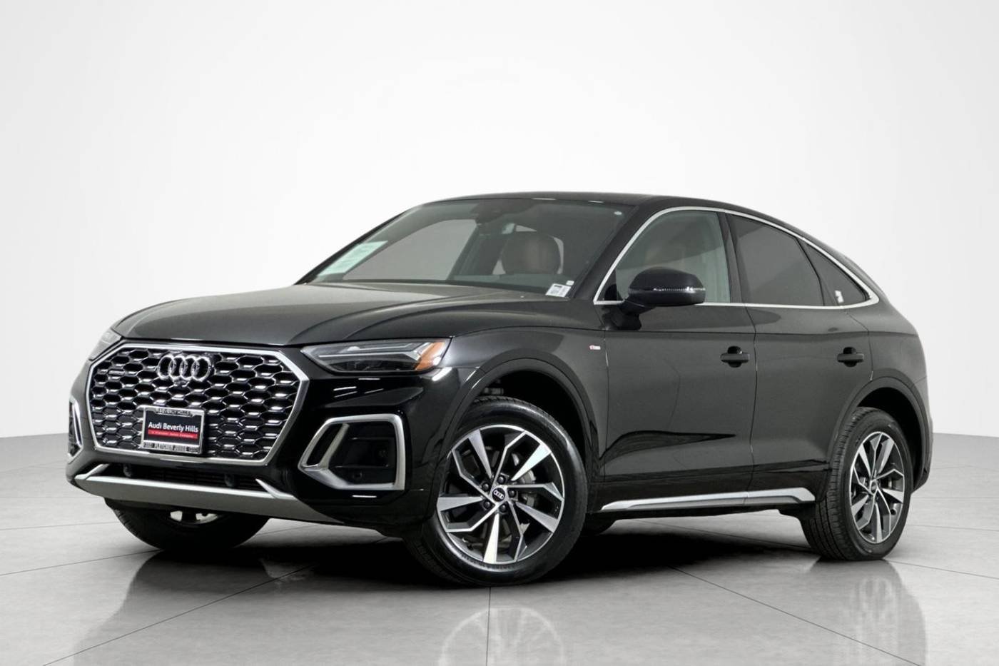 2022 Audi Q5 Premium — SUV — 22,894 mi — Beverly Hills, CA