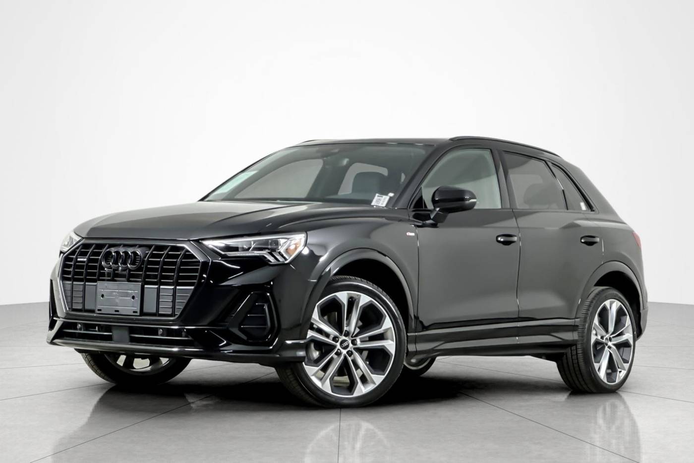 2022 Audi Q3 S line Premium Plus — SUV — 11,994 mi — Beverly Hills, CA