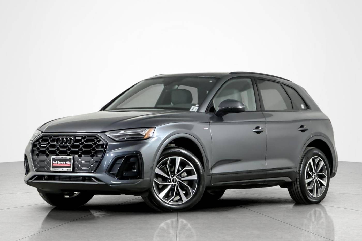2024 Audi Q5 Premium — SUV — 6,467 mi — Beverly Hills, CA