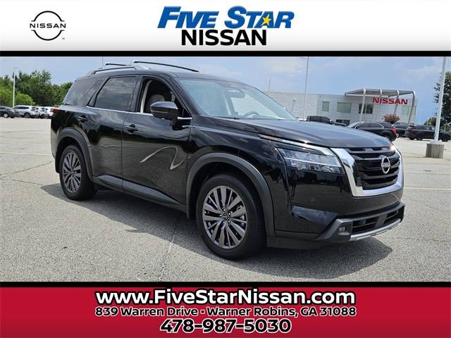 2024 Nissan Pathfinder SL — SUV — 13,611 mi — Warner Robins, GA