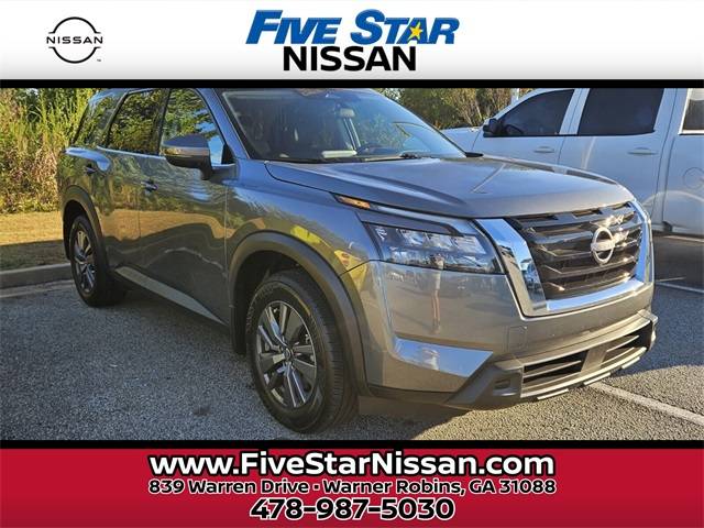 2025 Nissan Pathfinder SV — SUV — 3,214 mi — Warner Robins, GA