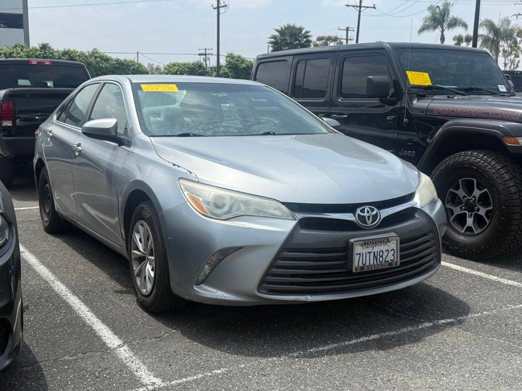 2017 Toyota Camry LE — Sedan — 91,622 mi — West Covina, CA