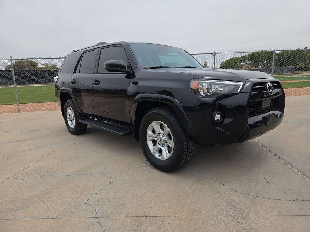 2022 Toyota 4Runner SR5