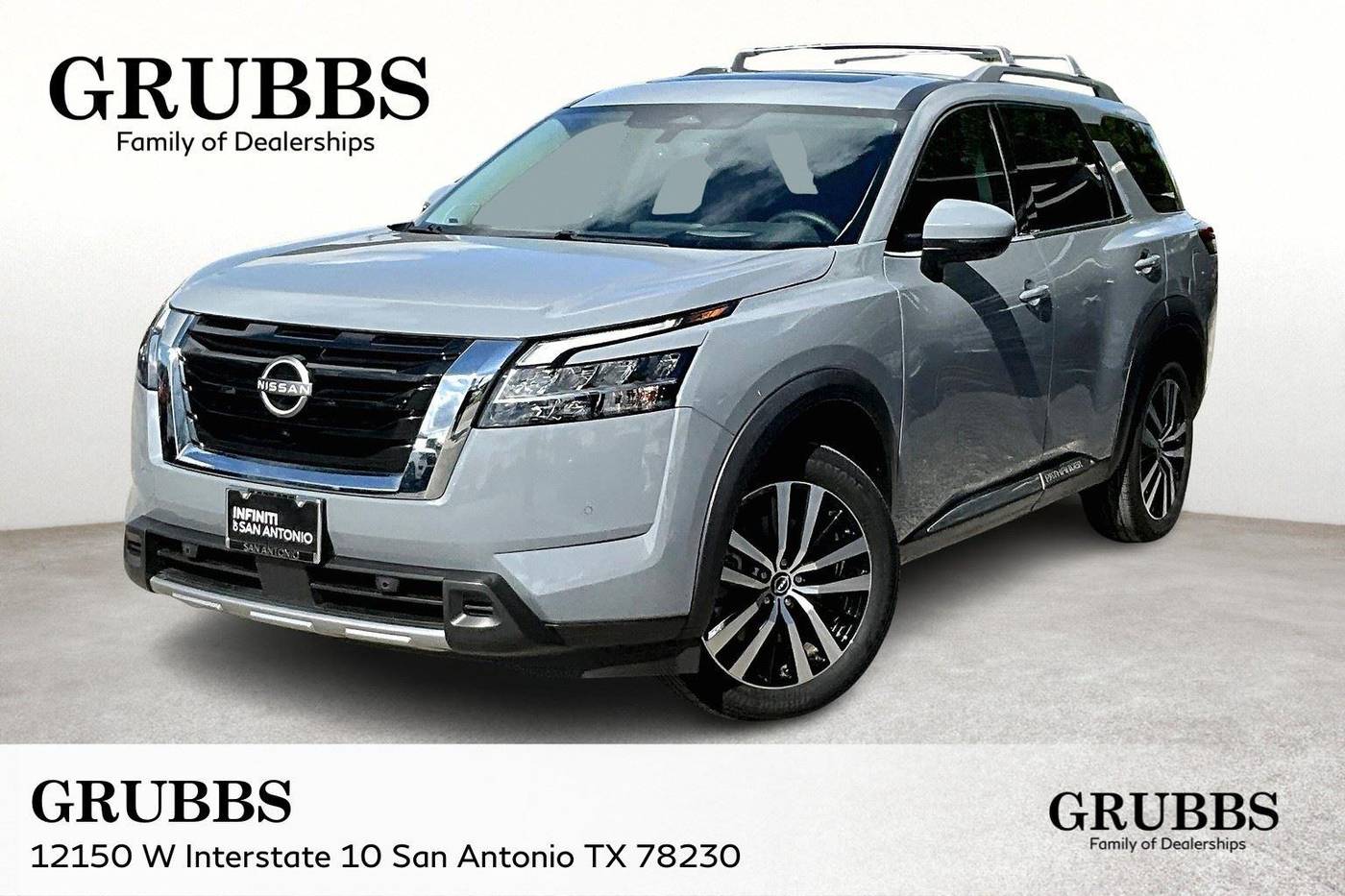 2023 Nissan Pathfinder Platinum — SUV — 13,010 mi — San Antonio, TX