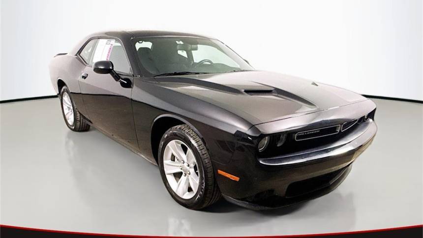 2023 Dodge Challenger SXT — Coupe — 41,641 mi — Summerville, SC