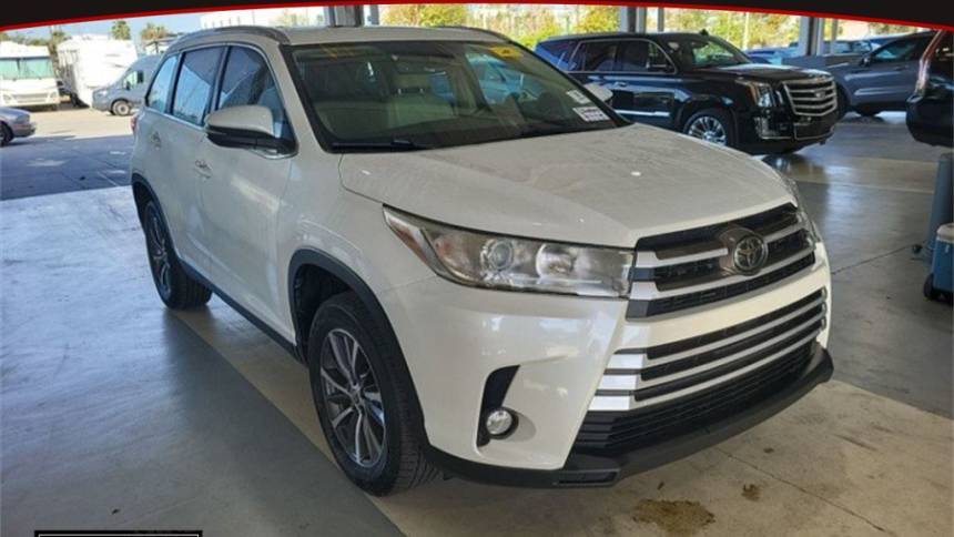 2019 Toyota Highlander XLE — SUV — 33,650 mi — Summerville, SC