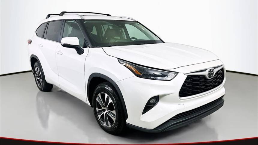 2023 Toyota Highlander L