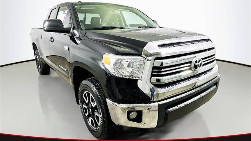 2017 Toyota Tundra SR5 — Pickup Truck — 117,788 mi — Summerville, SC