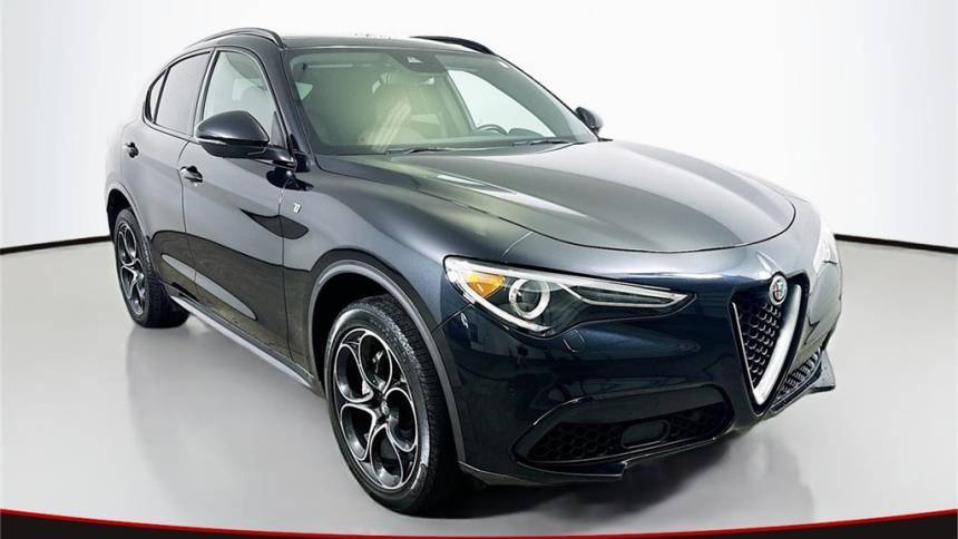 2022 Alfa Romeo Stelvio Ti