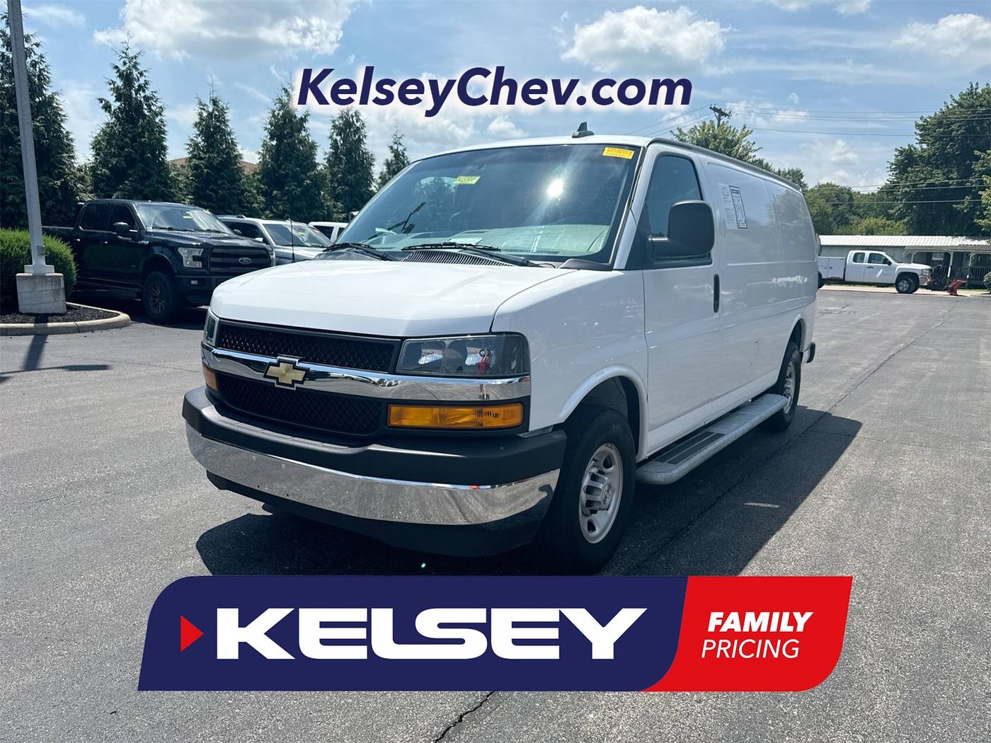 2023 Chevrolet Express Cargo Van Base — Cargo Van — 28,080 mi — Greendale, IN