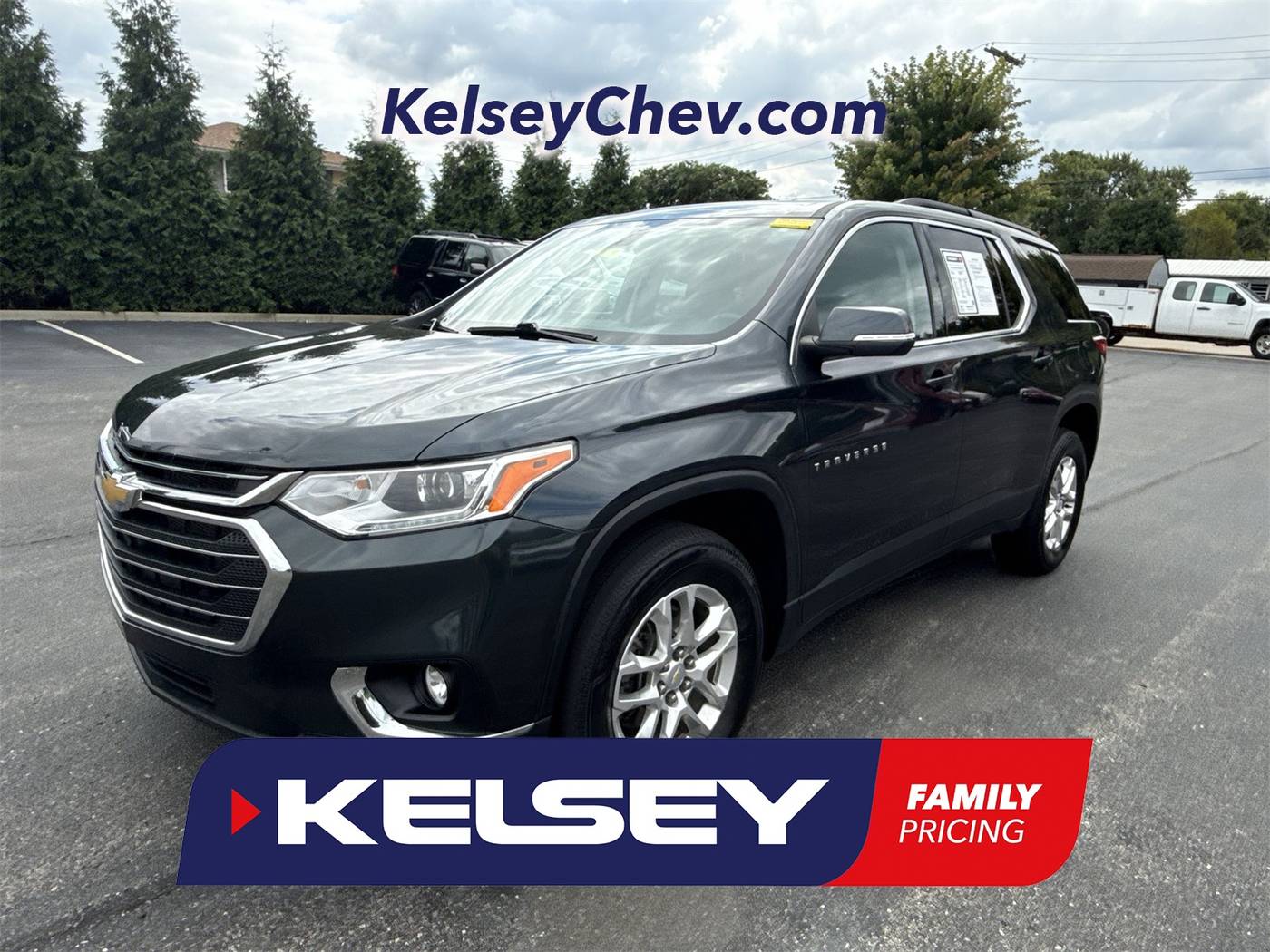 2021 Chevrolet Traverse LT Cloth — SUV — 63,641 mi — Greendale, IN