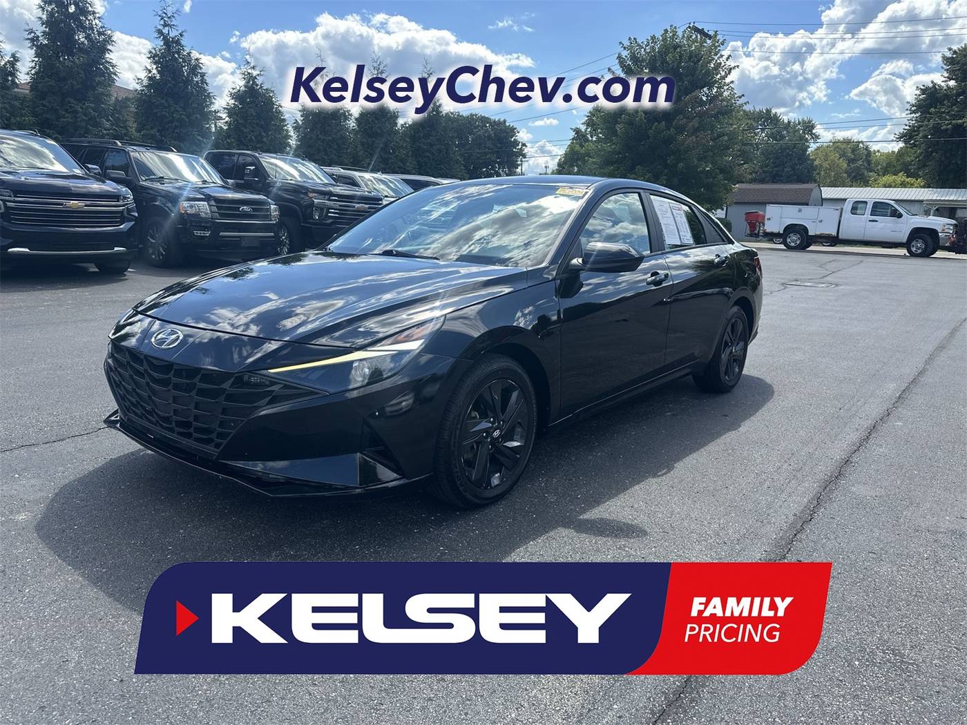 2022 Hyundai Elantra SEL — Sedan — 76,600 mi — Greendale, IN