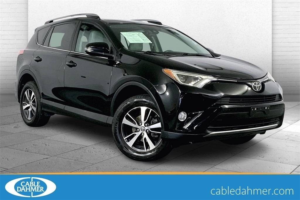 2017 Toyota RAV4 XLE — SUV — 93,026 mi — Lees Summit, MO