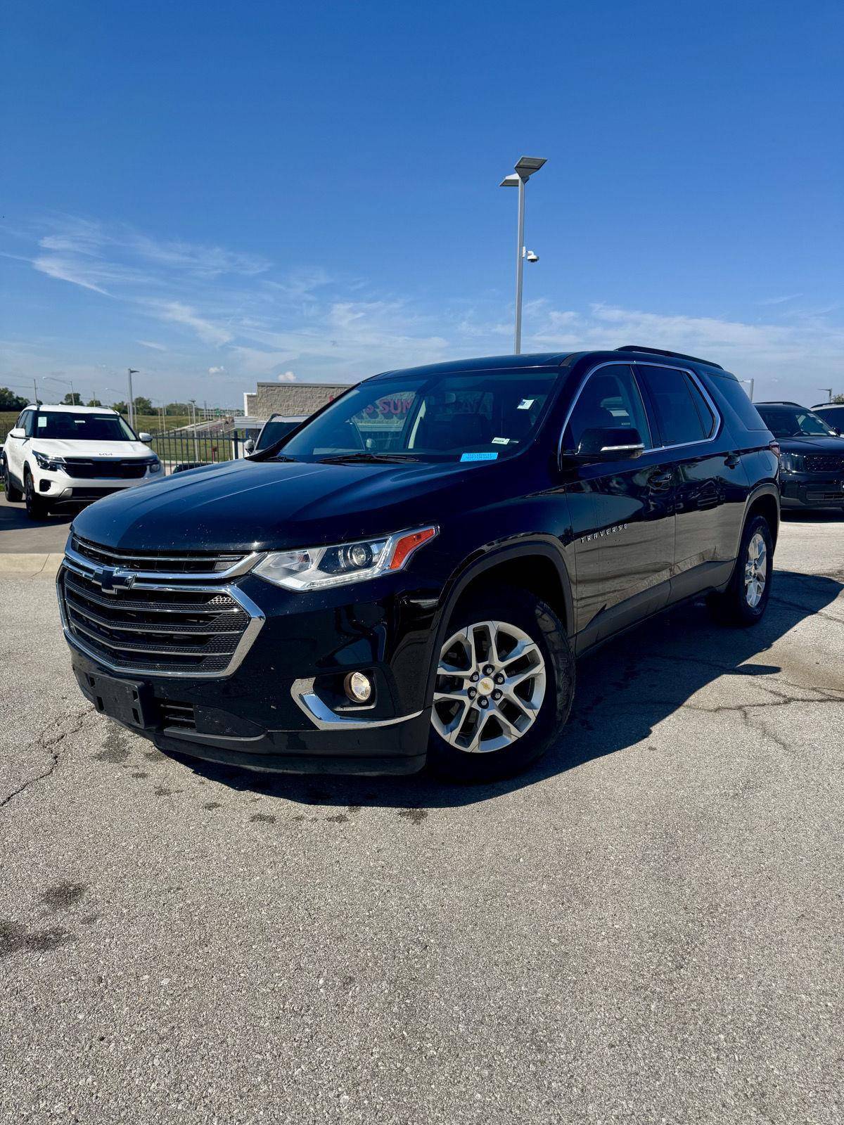 2019 Chevrolet Traverse LT Leather — SUV — 100,916 mi — Lees Summit, MO
