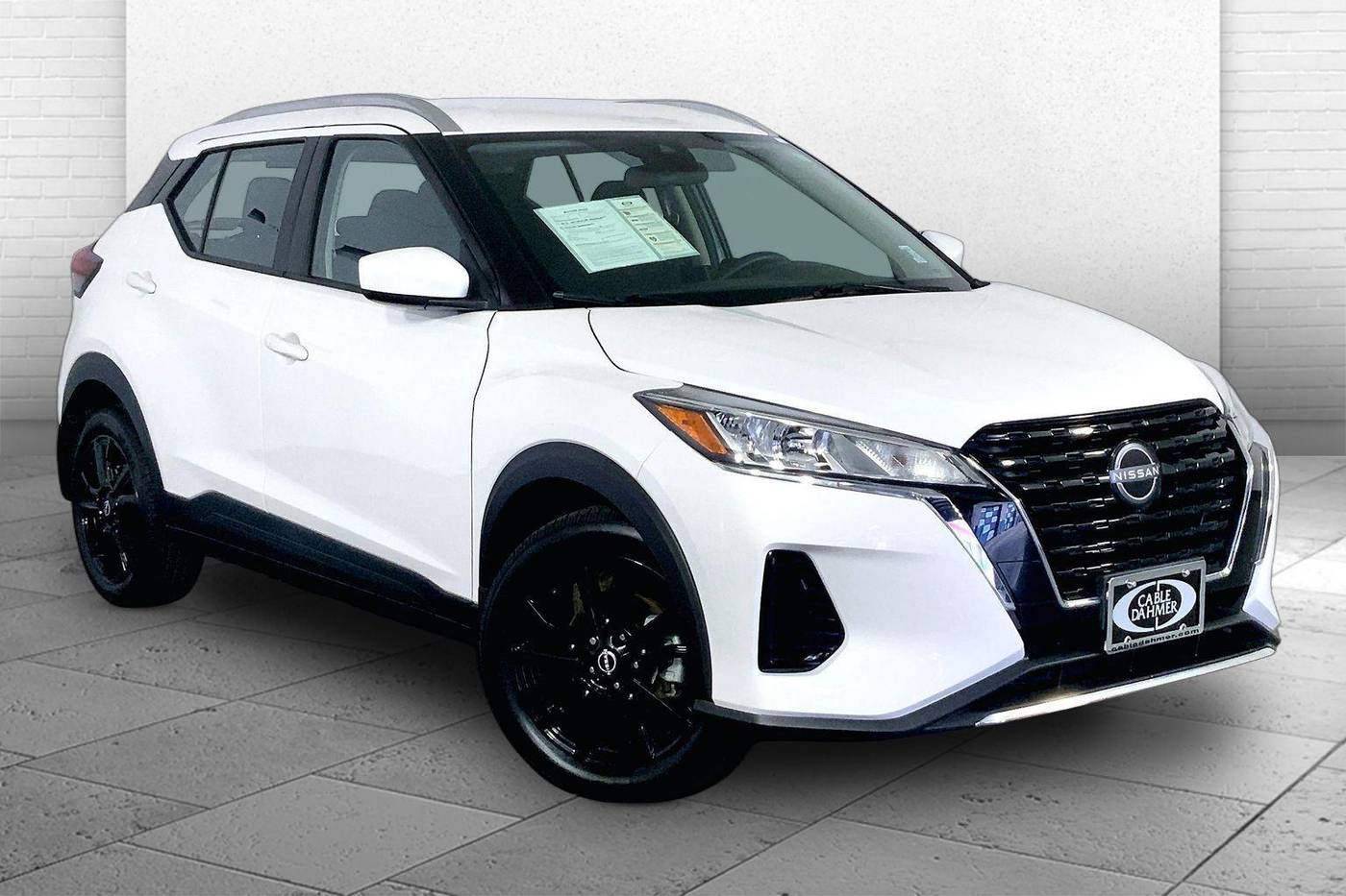 2022 Nissan Kicks SV