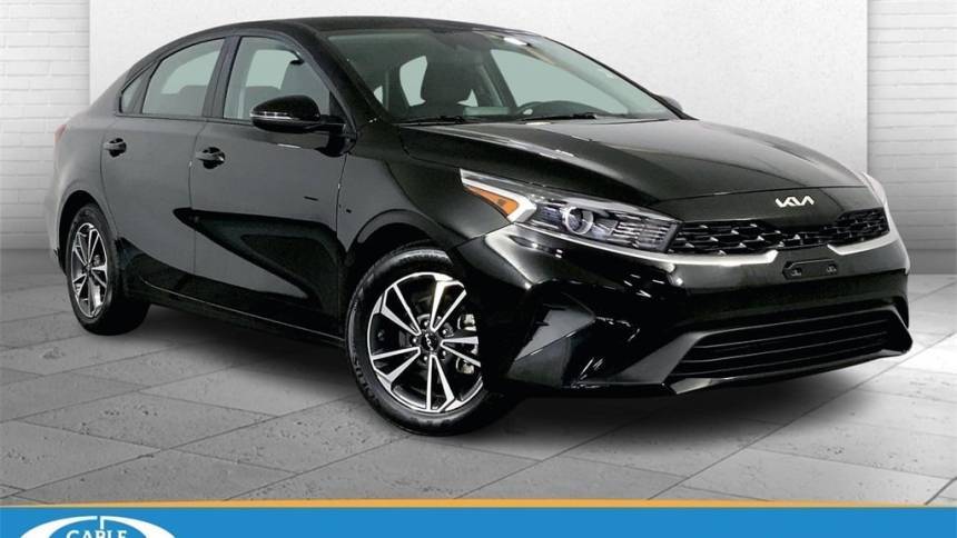 2023 Kia Forte LXS — Sedan — 4,326 mi — Lees Summit, MO