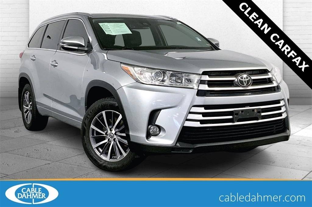 2017 Toyota Highlander XLE — SUV — 125,048 mi — Lees Summit, MO