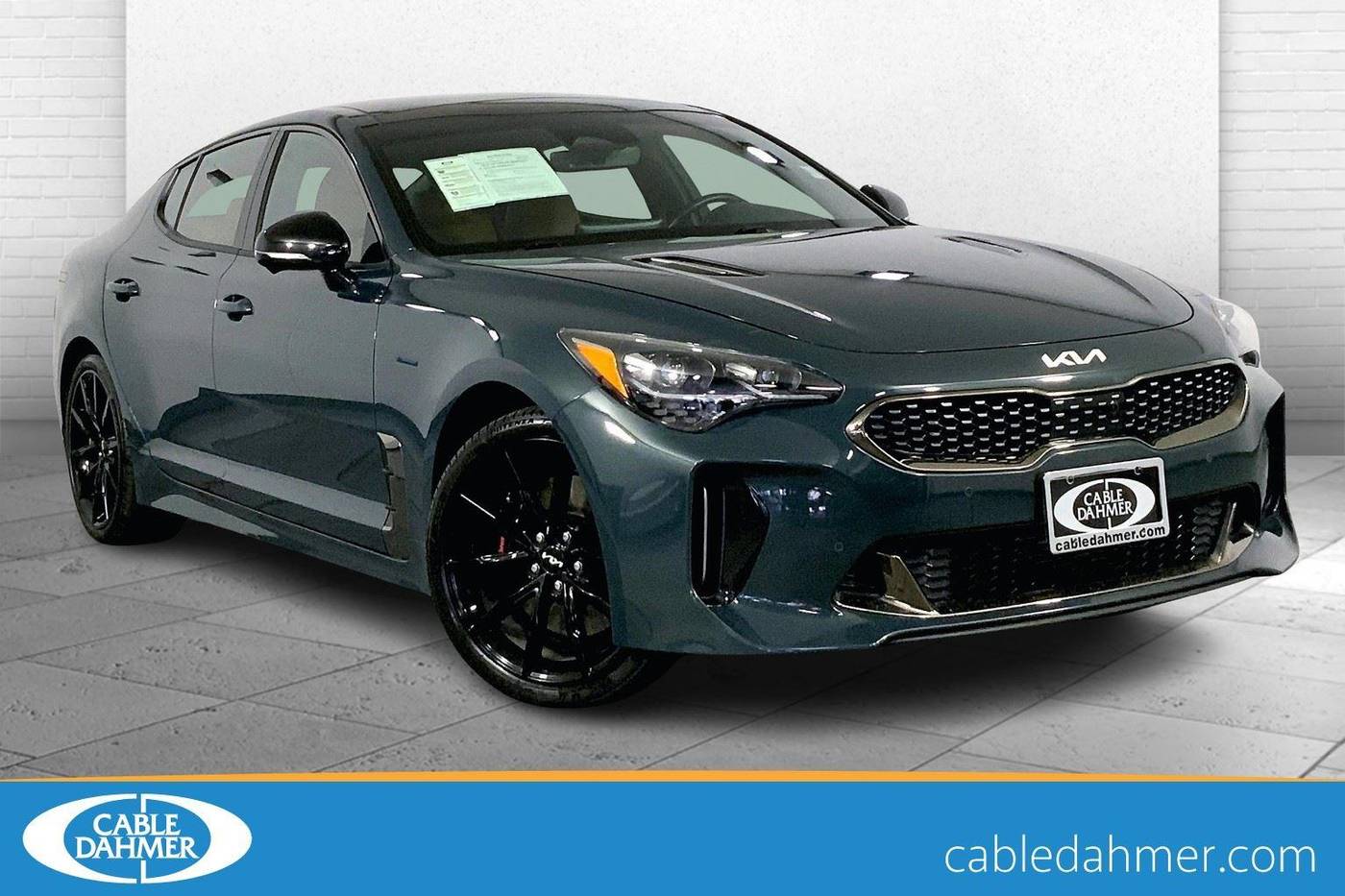2023 Kia Stinger GT2 — Hatchback — 33,493 mi — Lees Summit, MO