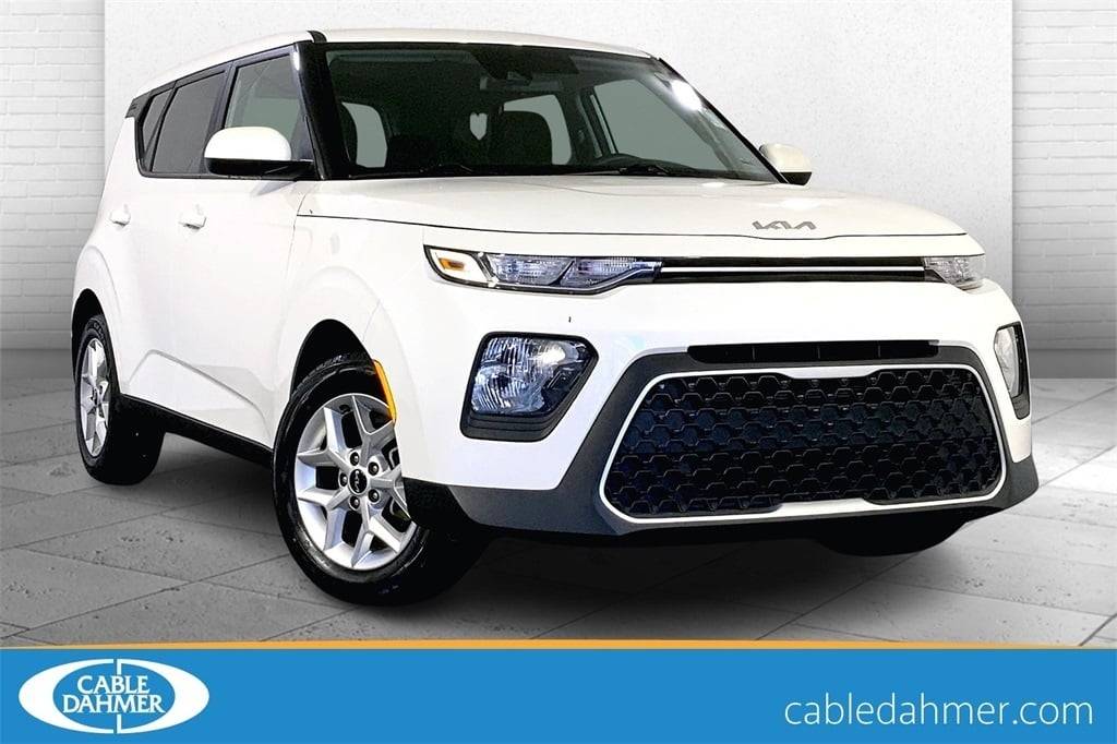 2022 Kia Soul LX — Hatchback — 55,968 mi — Lees Summit, MO