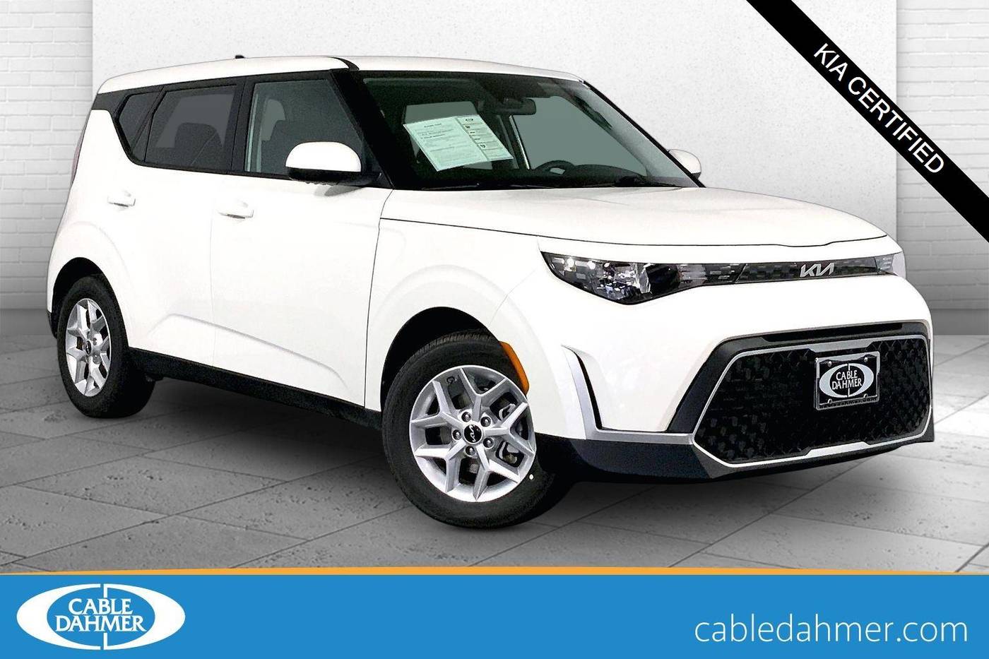 2025 Kia Soul LX — Hatchback — 11,797 mi — Lees Summit, MO