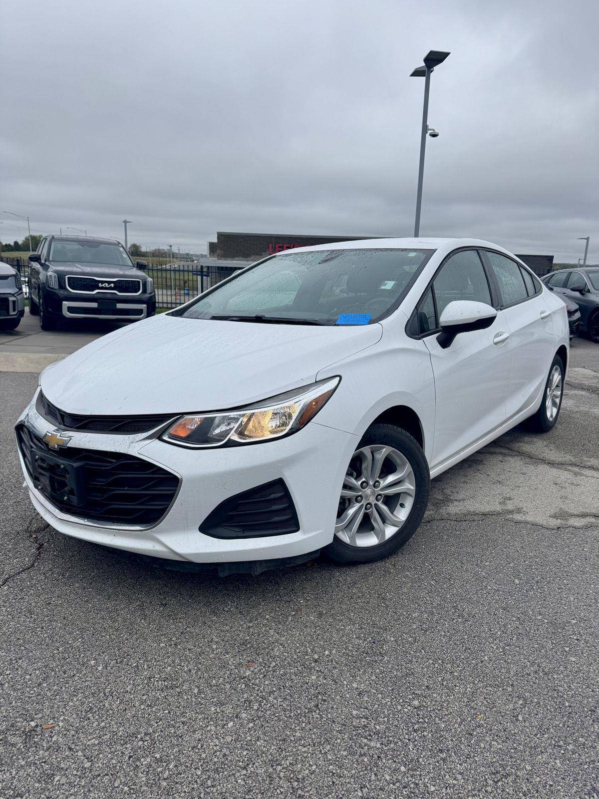 2019 Chevrolet Cruze LS — Sedan — 103,913 mi — Lees Summit, MO