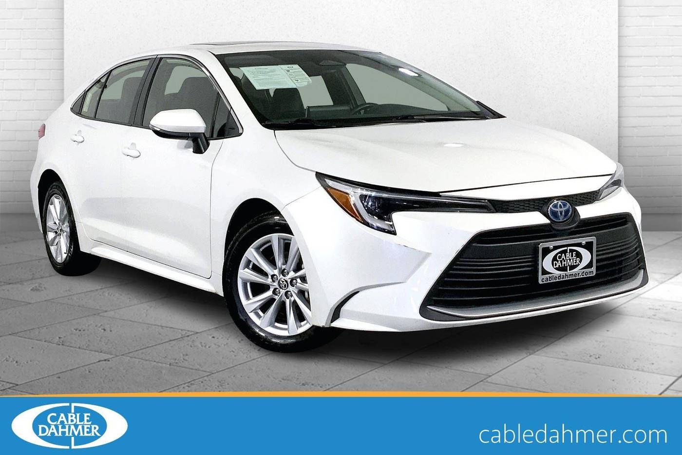2023 Toyota Corolla Hybrid XLE — Sedan — 57,258 mi — Lees Summit, MO