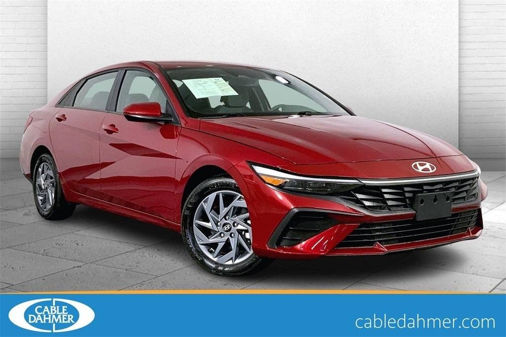 2024 Hyundai Elantra SEL — Sedan — 14,237 mi — Lees Summit, MO