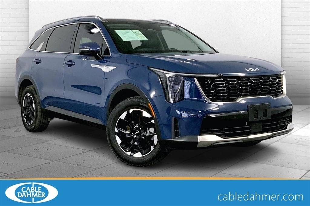 2024 Kia Sorento S — SUV — 18,824 mi — Lees Summit, MO